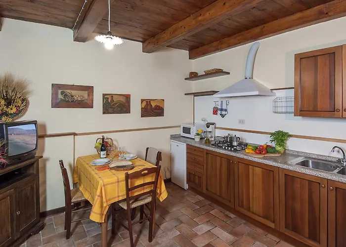 Agriturismo Poppiena - Il Tiglio Casetta Indipendente Con Piscina